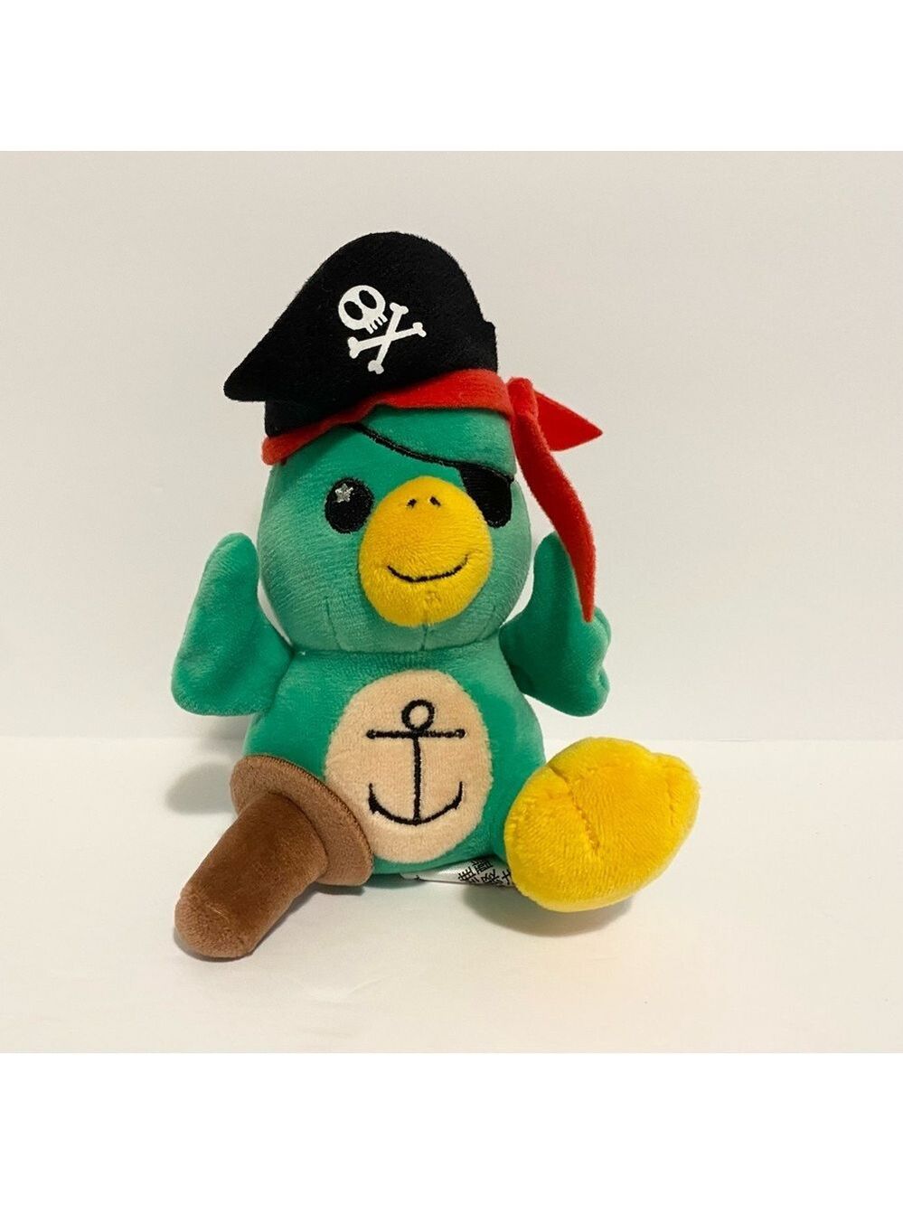 Disney Parks Wishables Pirates Of The Caribbean Pirate Parrot Plush Bird Green